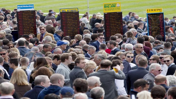 A big crowd is expected at Uttoxeter this afternoon